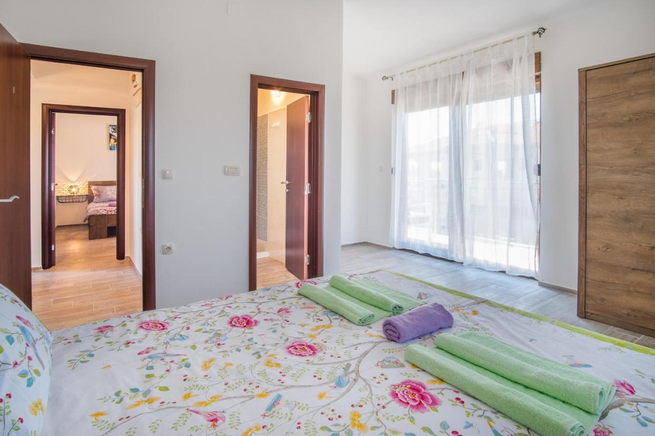 Villa Dijana West Linardići Buitenkant foto